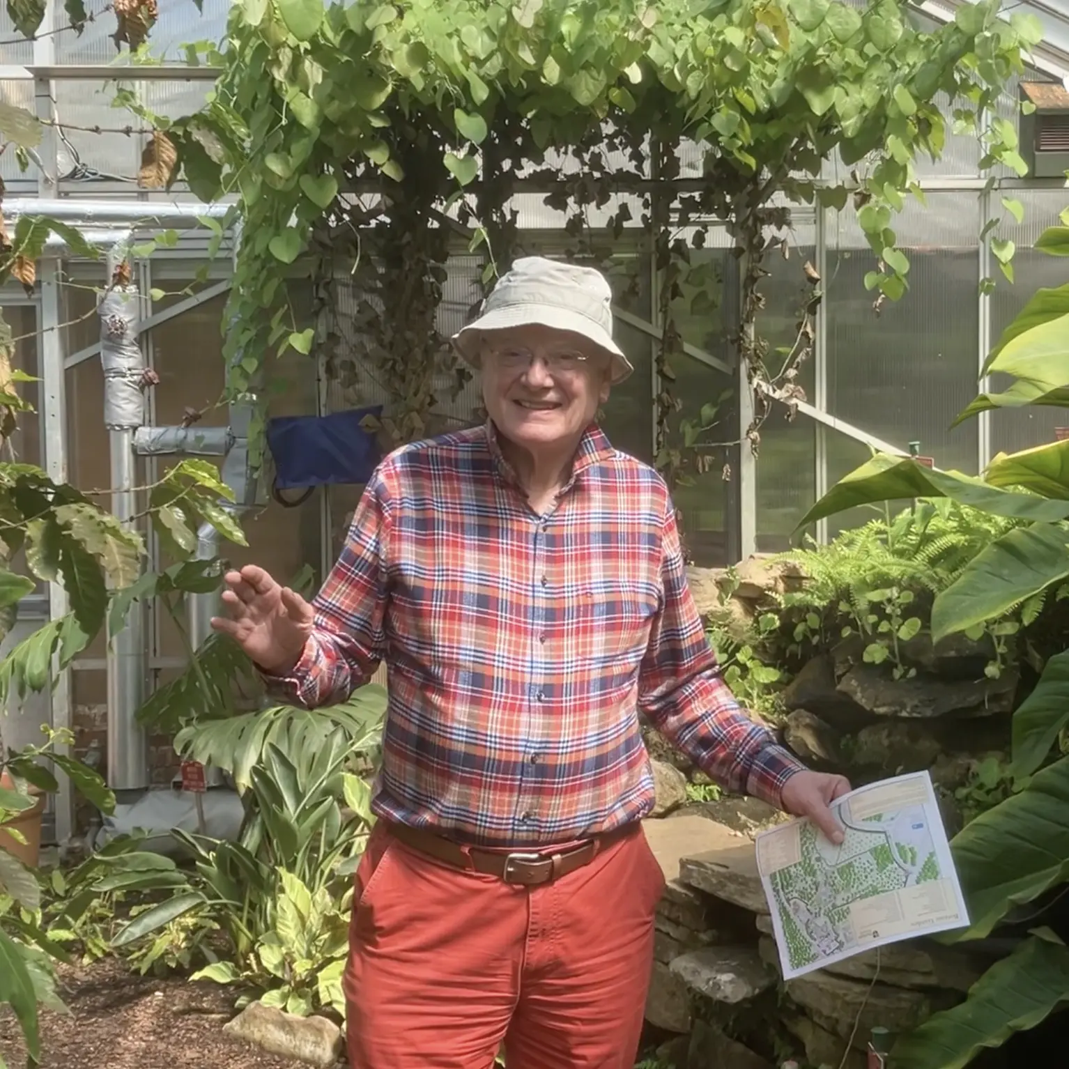 While there are greenhouses you may find in parks, in a botanic garden you may find